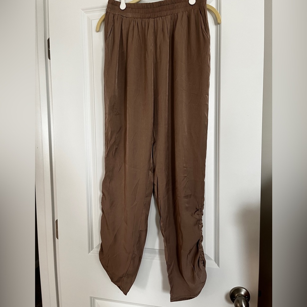 Mustard Seed Silky Jogger Pant